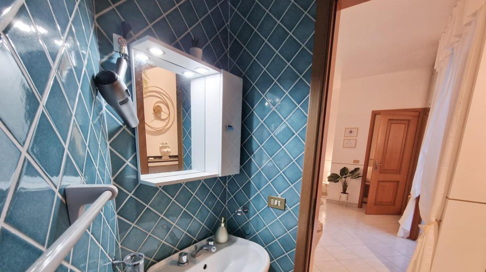 Apartmán Politeama Dependance Palermo Exteriér fotografie